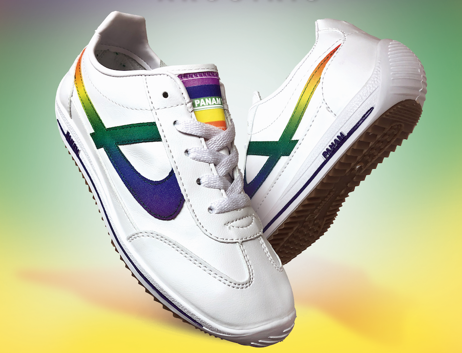 El emblemático modelo 084 se llena de colores para celebrar el Día Internacional del Orgullo LGBT (TTI+)